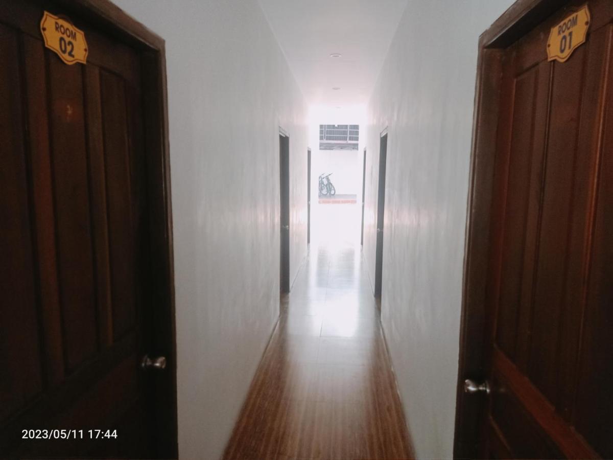 Aurora Backpackers Hostel لوانغ برابانغ المظهر الخارجي الصورة