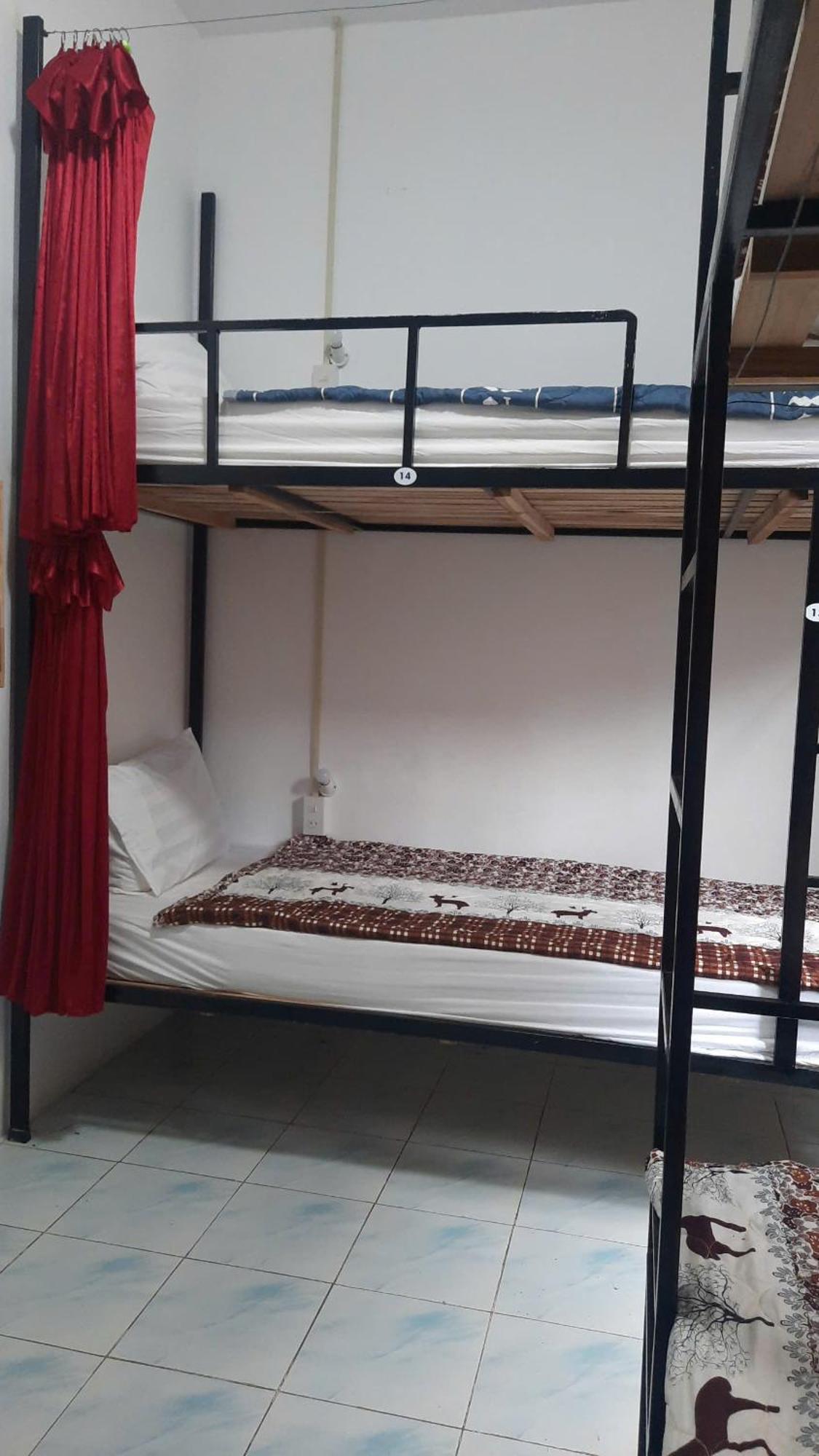 Aurora Backpackers Hostel لوانغ برابانغ المظهر الخارجي الصورة